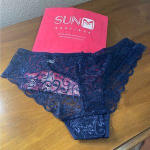 NWT/6 pack: Lace Panties/multicolor Valentine’s Day